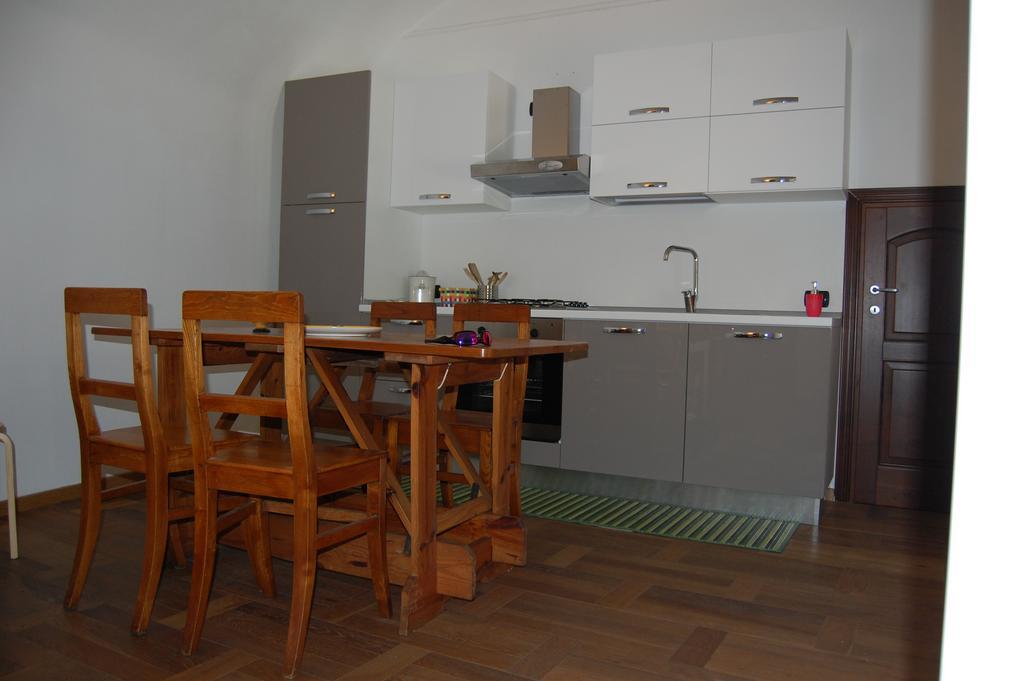 Koala Apartment Finale Ligure Bagian luar foto