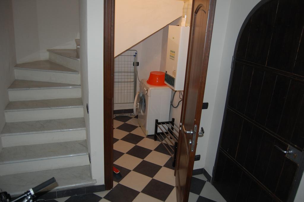 Koala Apartment Finale Ligure Bagian luar foto