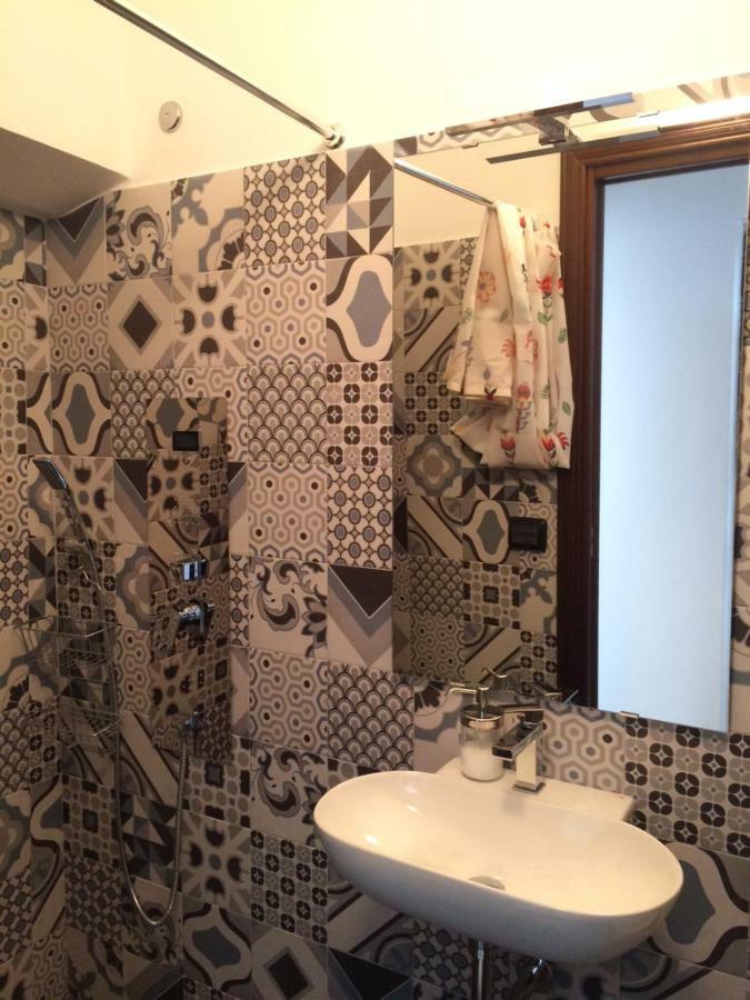 Koala Apartment Finale Ligure Bagian luar foto